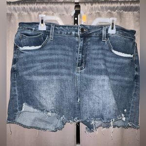Judy Blue fray shorts